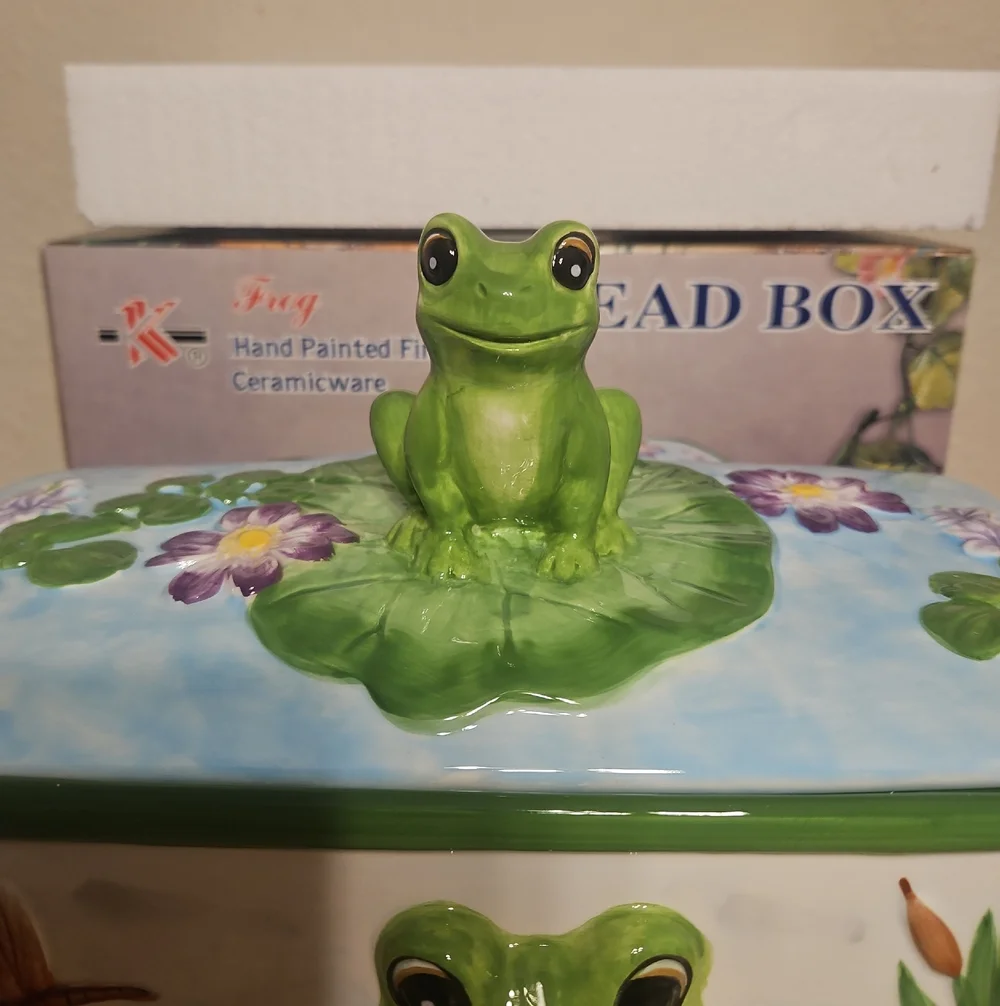 K Frog Hand-Painted Green Ceramic Bread Box